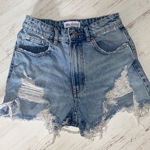 ZARA size 00 shorts